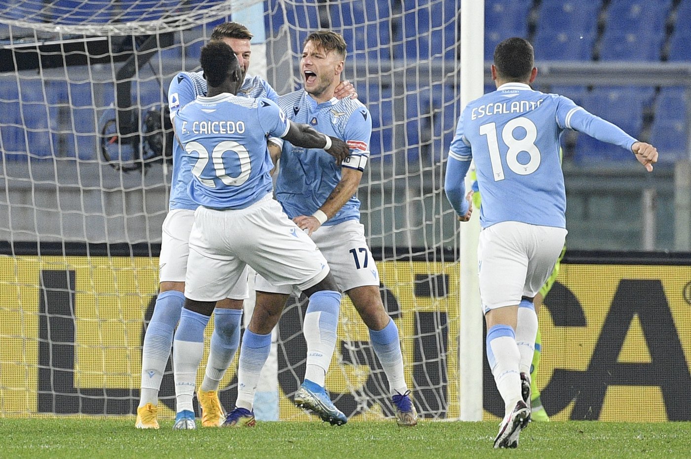 La cronaca di Lazio-Napoli 2-0. I biancocelesti si rilanciano battendo i  partenopei all'Olimpico - Lazionews.eu