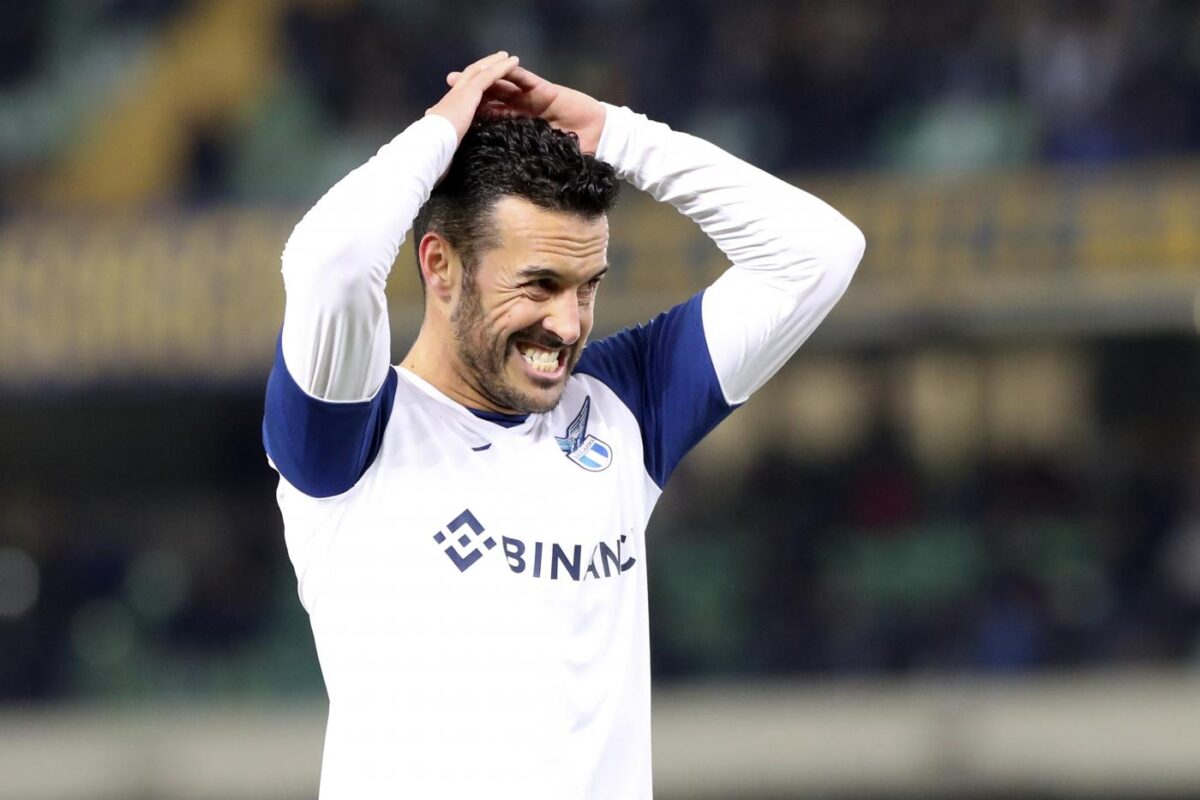 Pedro si dispera durante Verona - Lazio di Serie A