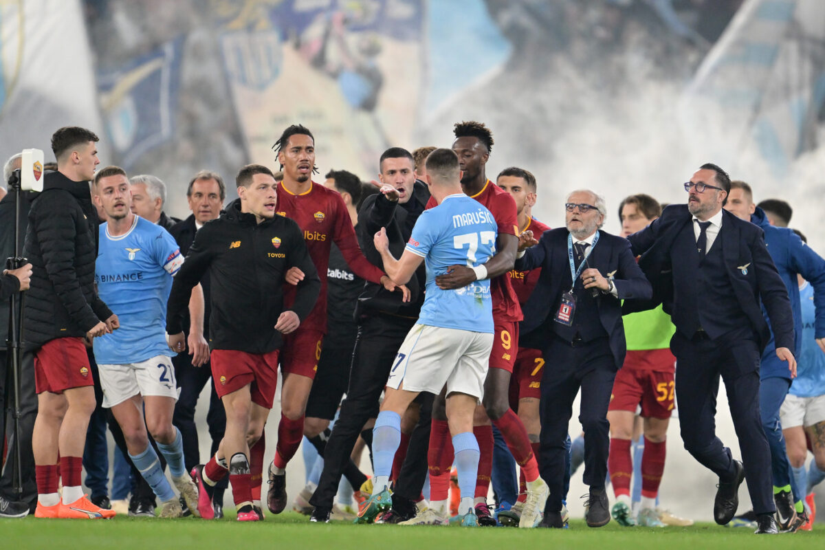 Marusic nel parapiglia finale di Lazio Roma