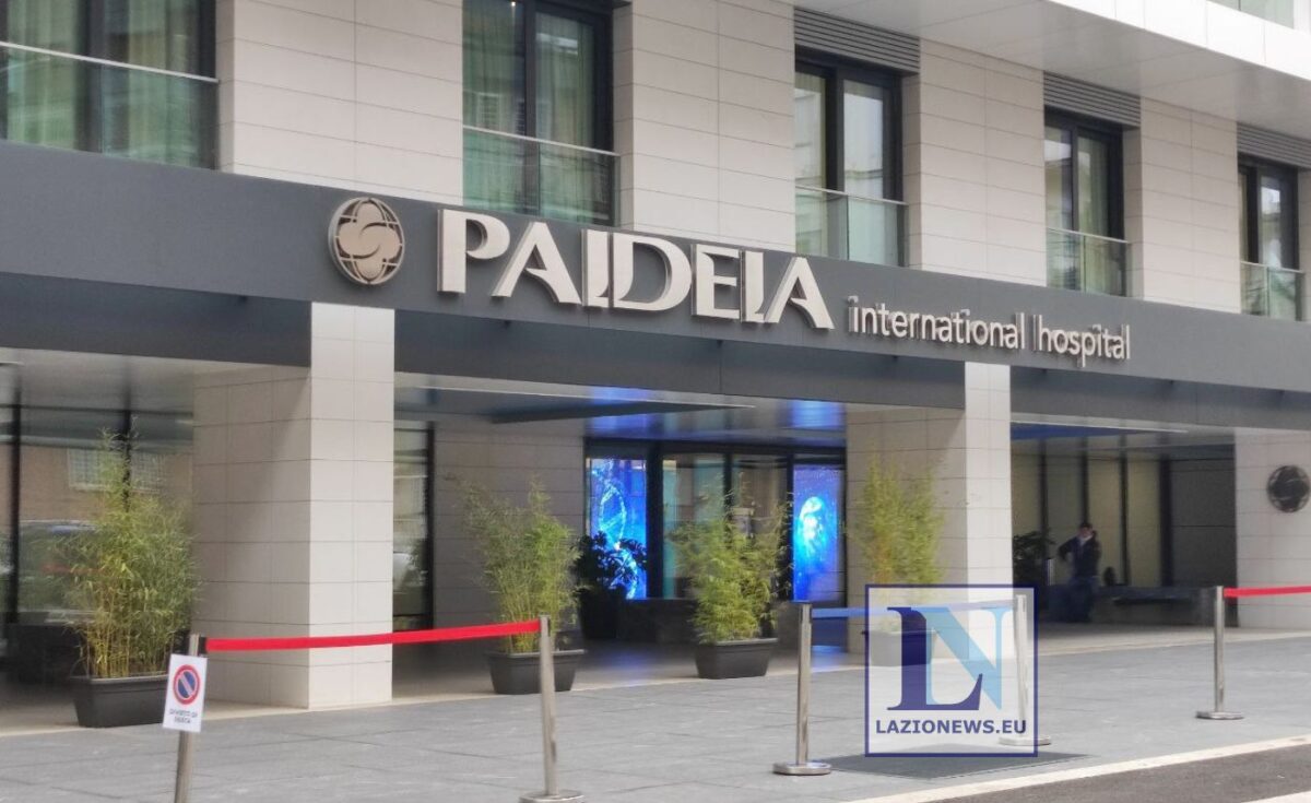 La facciata della nuova sede del Paideia Hospital International