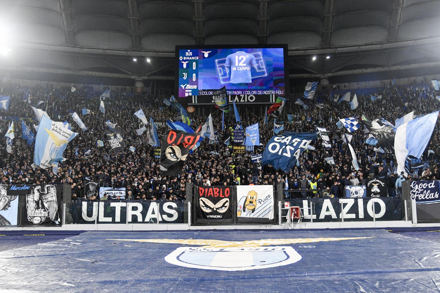 tifosi della Lazio allo stadio