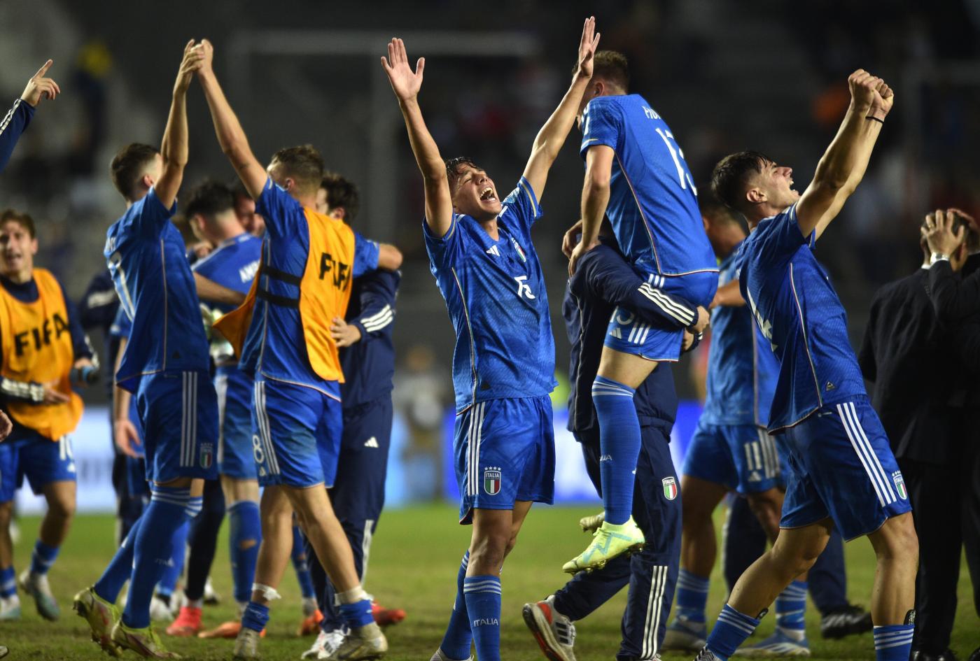 L'Italia Under 20 festeggia la vittoria sulla Corea al Mondiale Under 20