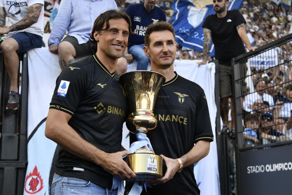 Mauri e Klose con la Coppa Italia 2013