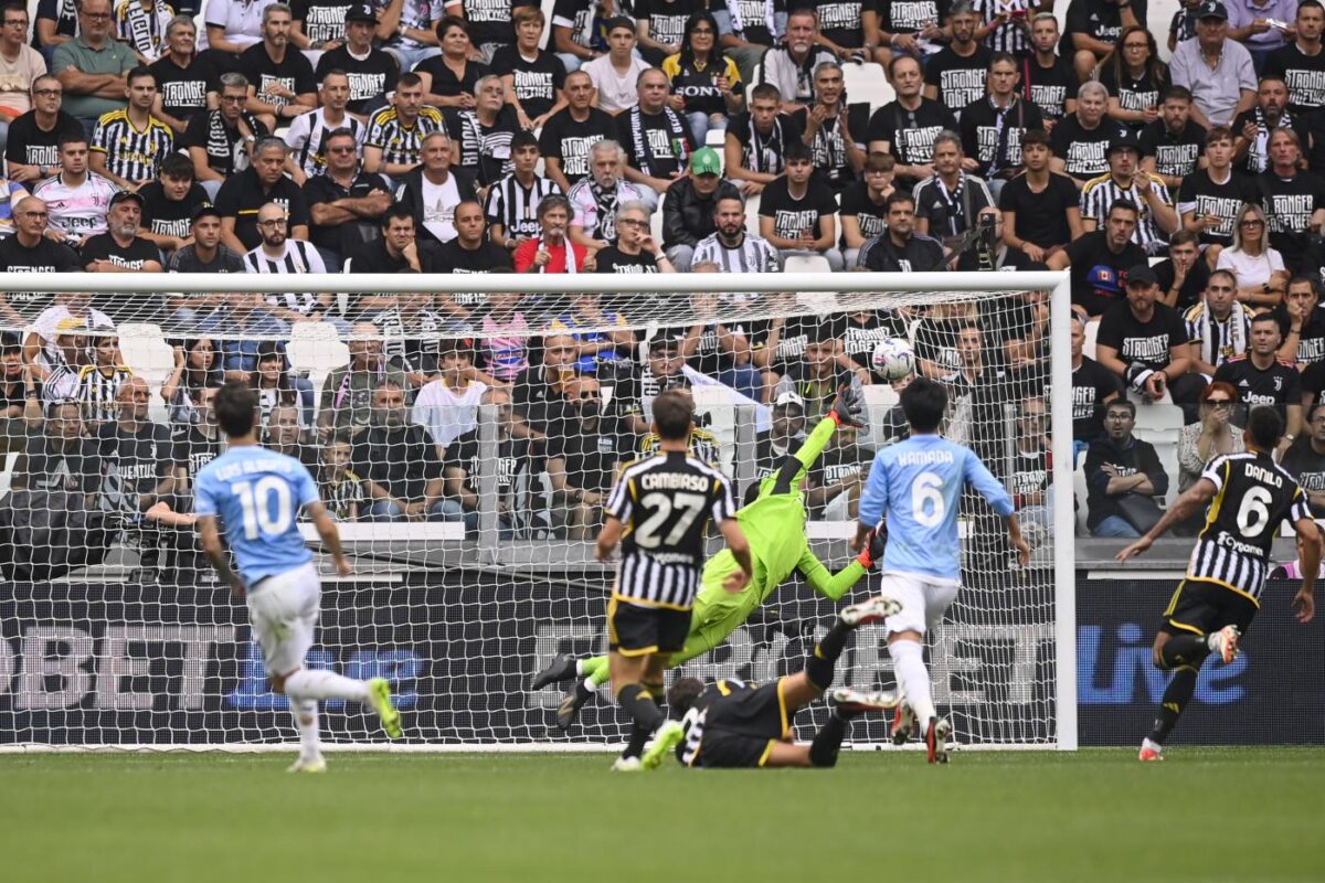 Il gol di Luis Alberto in Juventus Lazio